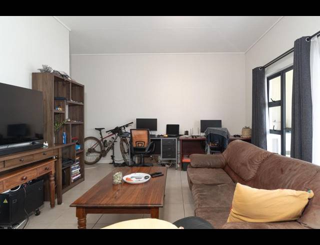 2 BEDROOM APARTMENT FOR SALE IN THE HUNTSMAN